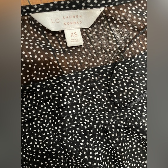 LC Lauren Conrad Black and White Dotted Blouse - Picture 4 of 5